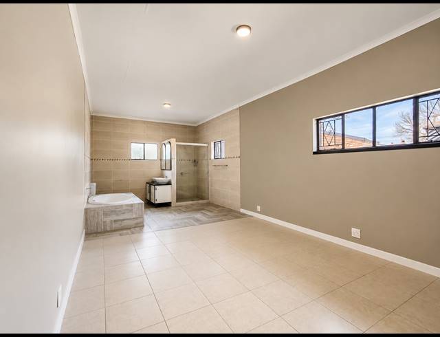 3 BEDROOM HOUSE FOR SALE IN THREE RIVERS